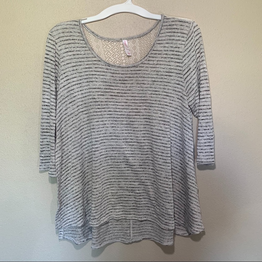 Beige Quarter Sleeve Blouse L